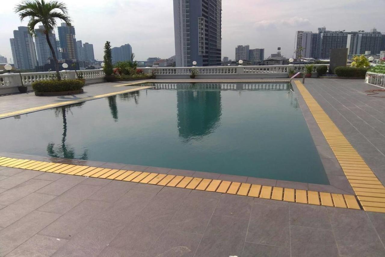 Niran Grand Hotel Bangkok Ngoại thất bức ảnh